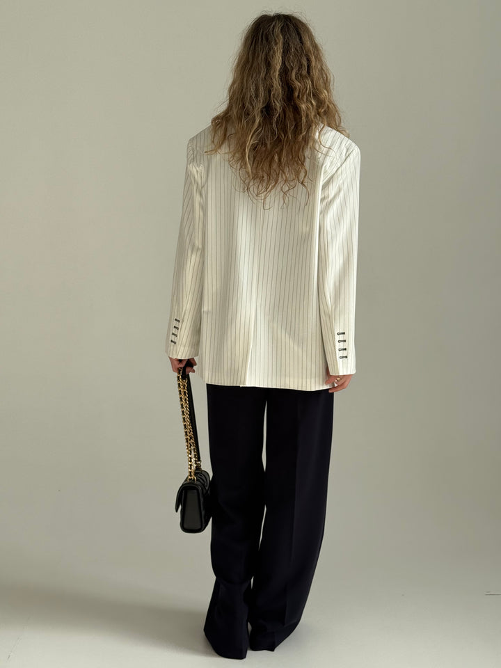 Oversize viskozes svītraina žakete