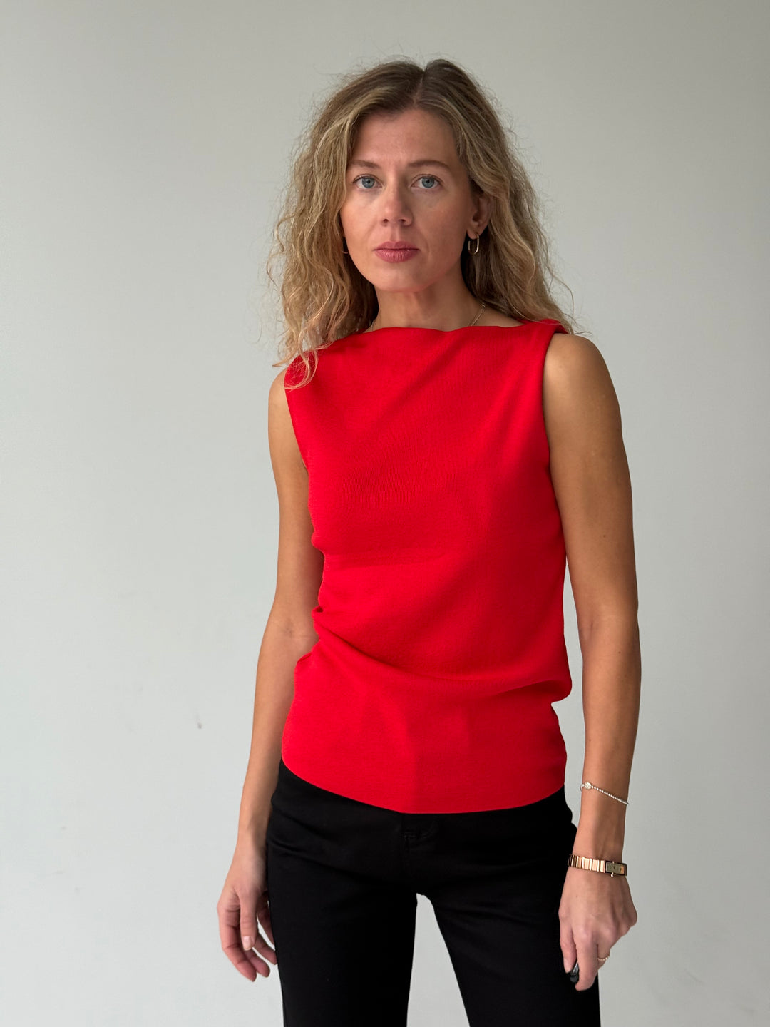 Adīts viskozes tops ar krokotu elementu