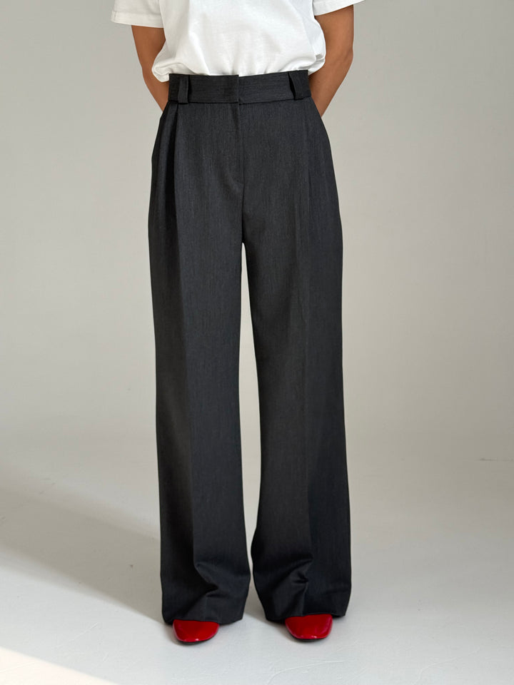 Viskozes wide leg platas bikses ar ielocēm