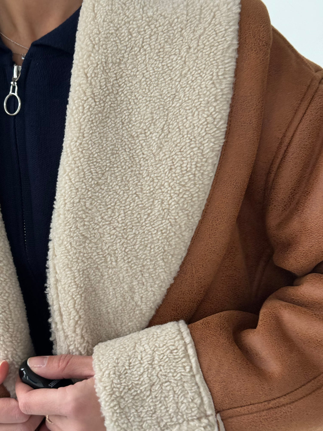 Ādas imitācijas ziemas virsjaka