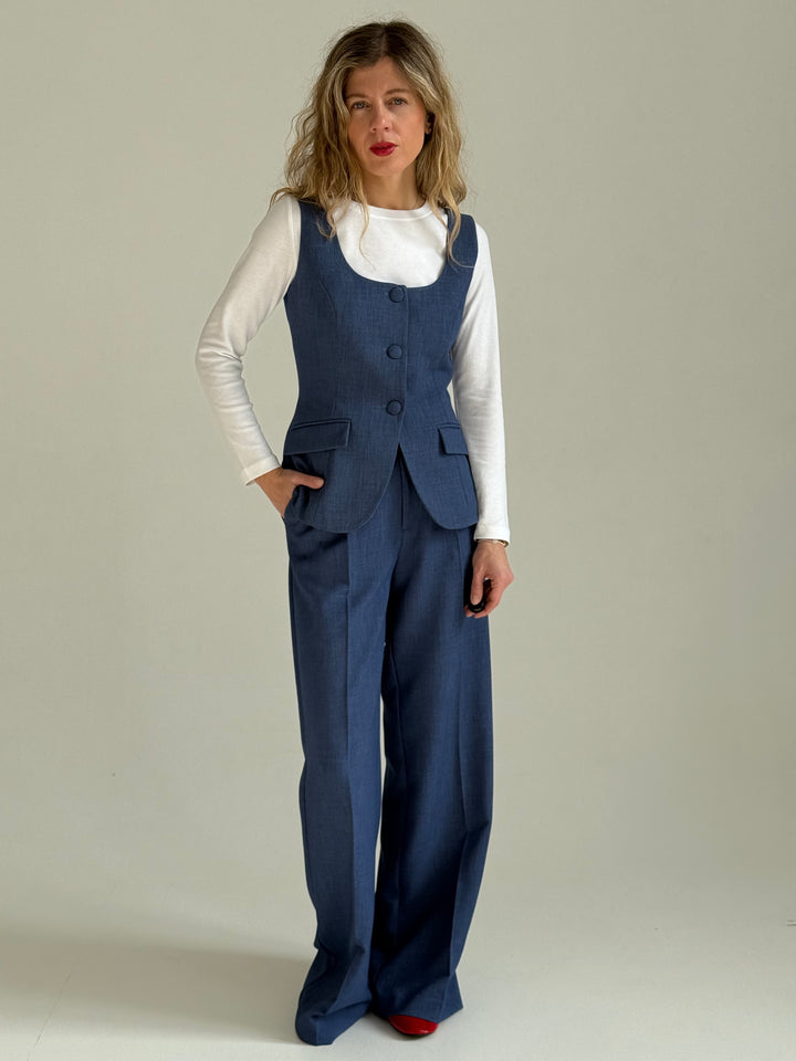 Slim fit premium kokvilnas tops ar garām piedurknēm