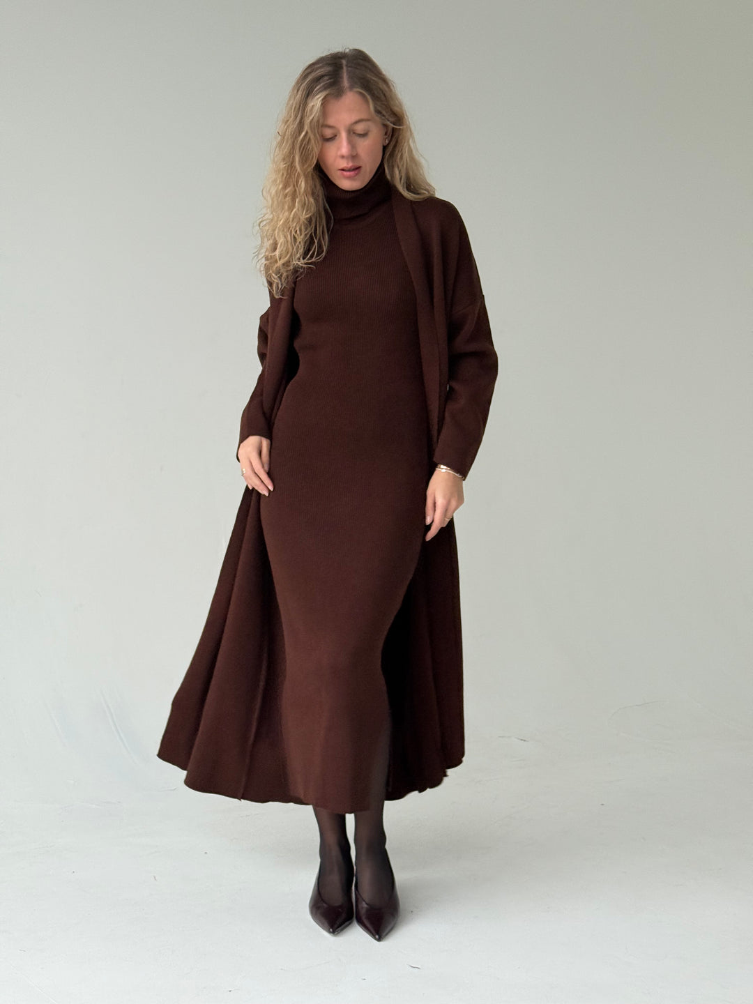 Trikotāžas kleitas un jakas komplekts