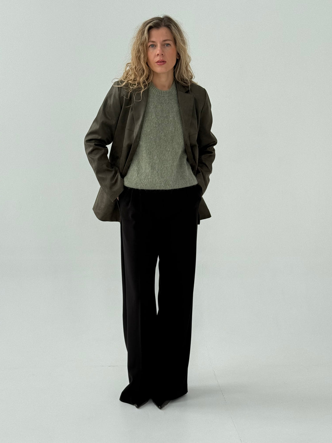 Adīta mohēras veste