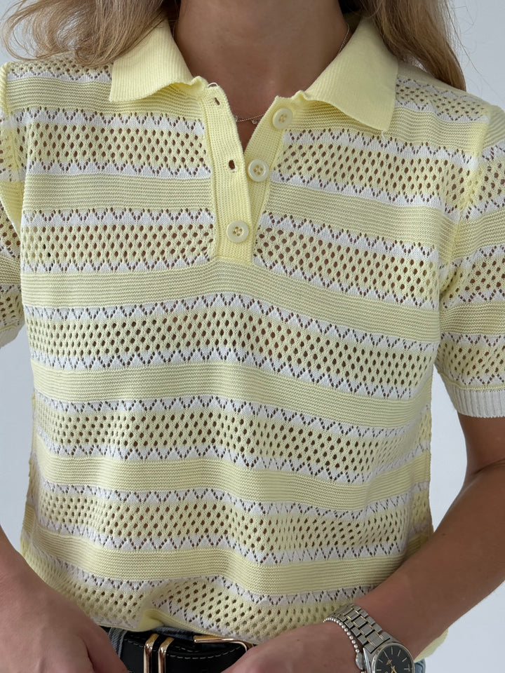 Adīts svītrains caurspīdīgs polo tops