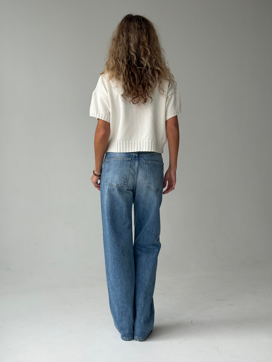 Adīts kokvilnas džemperis ar uzrakstu