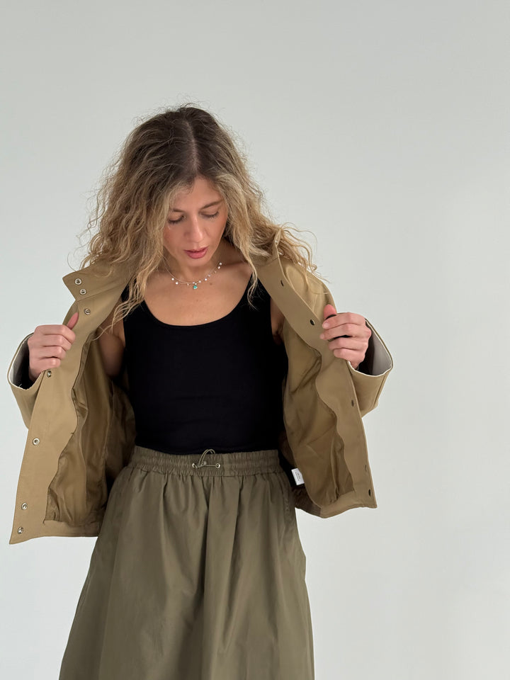 Slim fit viskozes tops