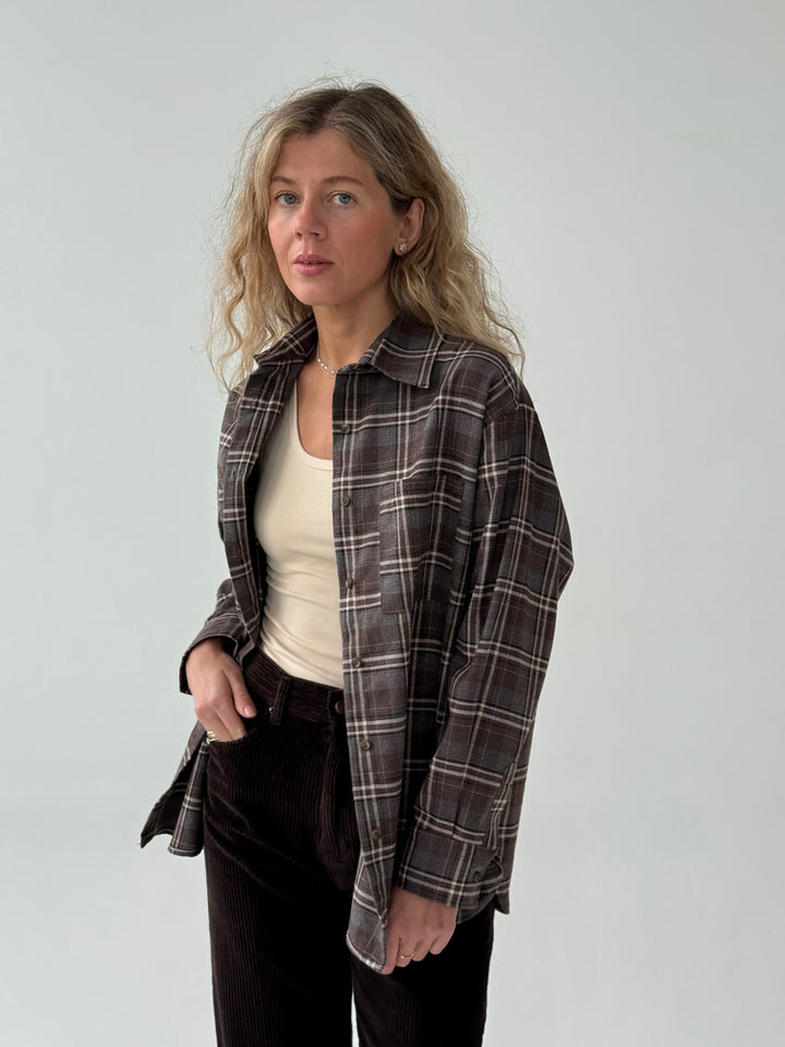 Kokvilnas rūtains krekls ar kabatu #03