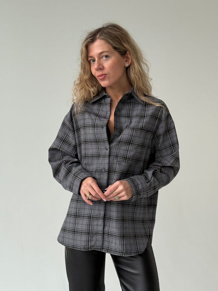 Kokvilnas rūtains krekls ar kabatu #03