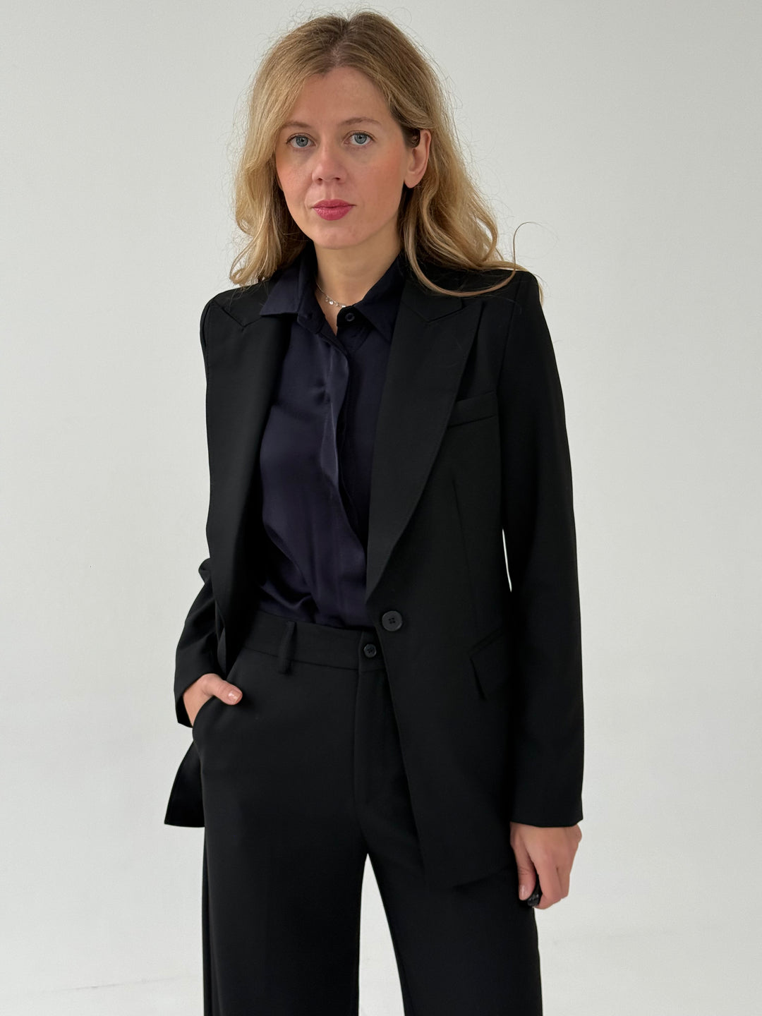 Satīna blūze tumšzils