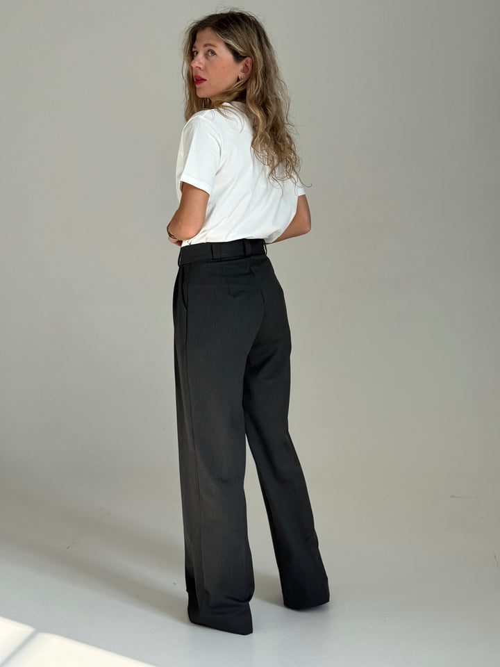 Viskozes wide leg platas bikses ar ielocēm