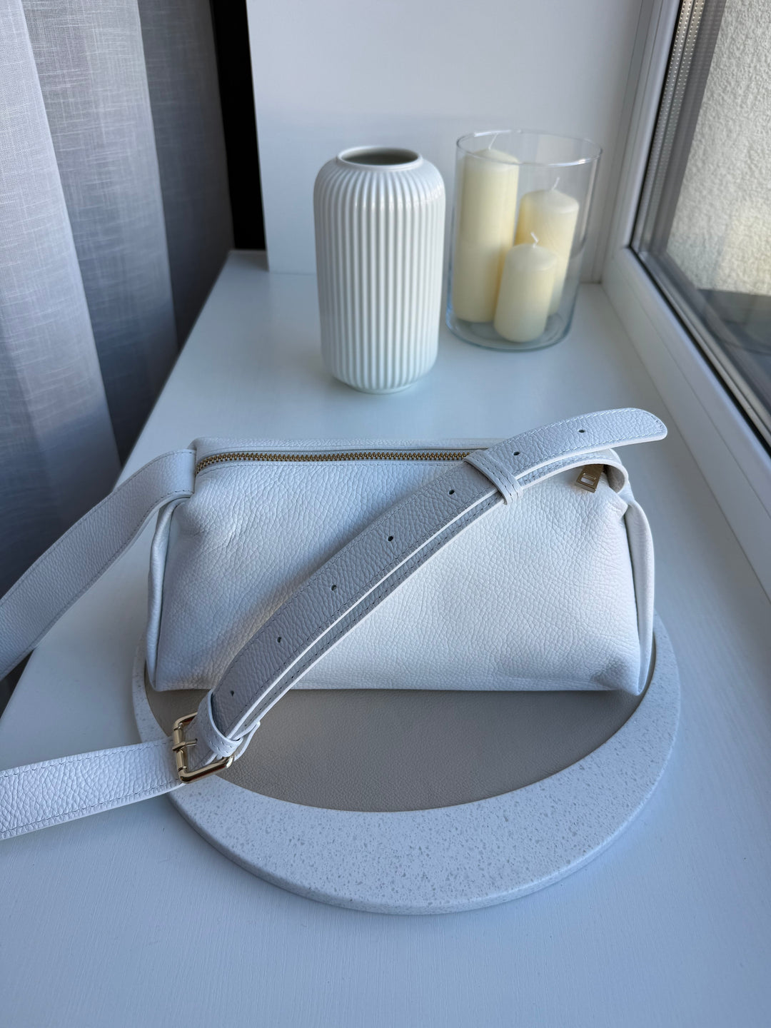 Ādas crossbody soma balts