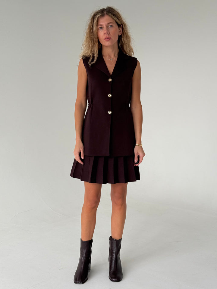 Trikotāžas plisēti svārki ar iestrādātu gumiju jostasvietā