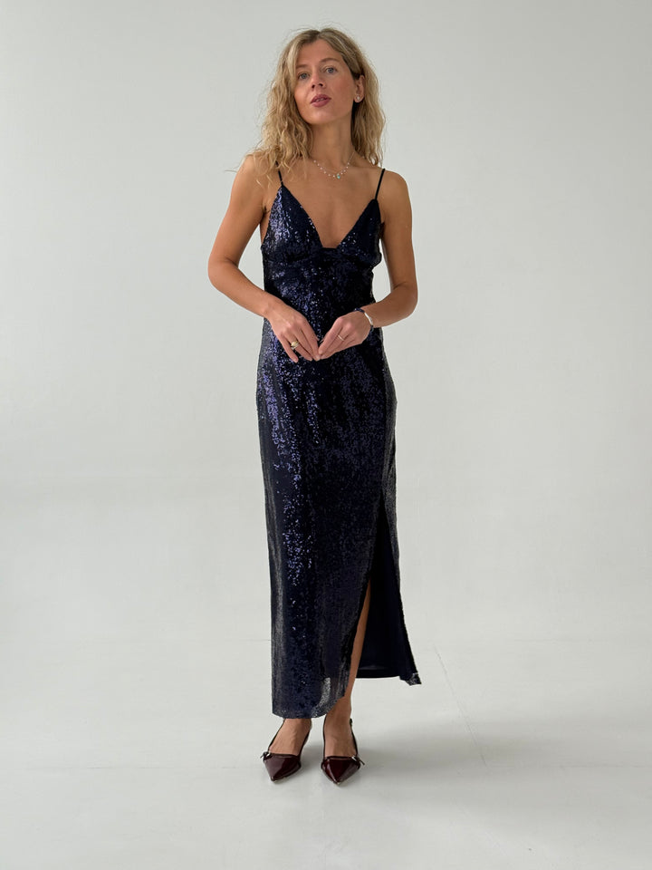 Midi kleita ar fliteriem