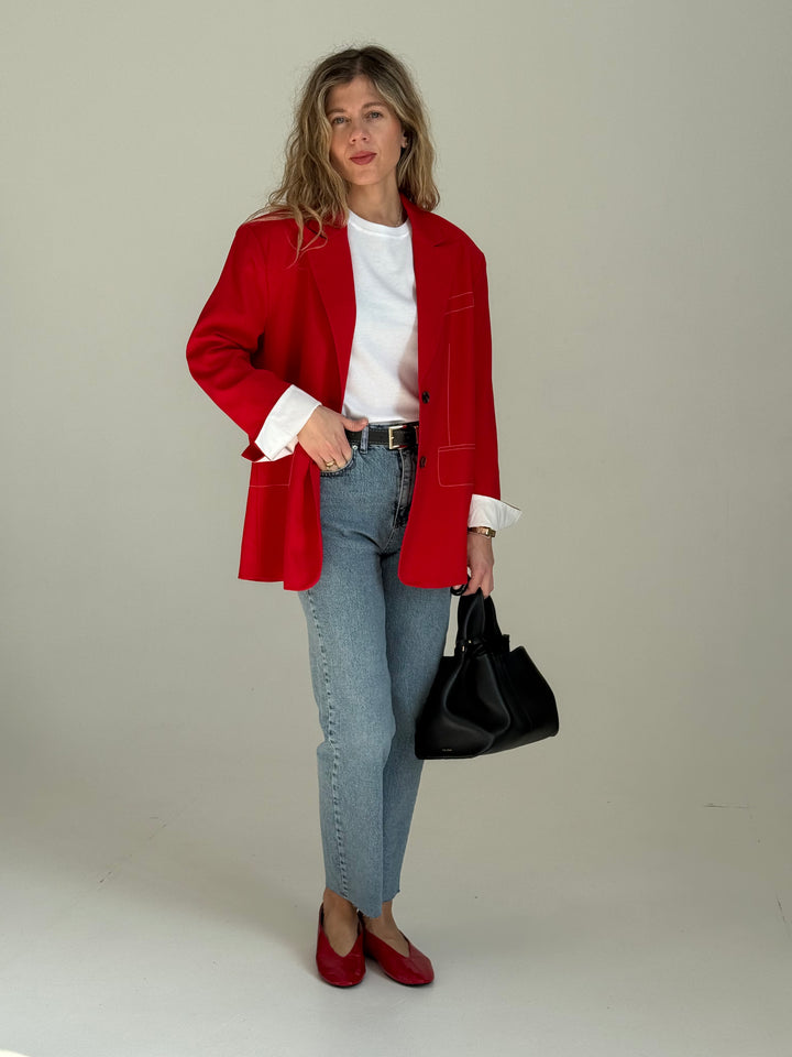 Oversize viskozes žakete ar kontrastējošiem elementiem