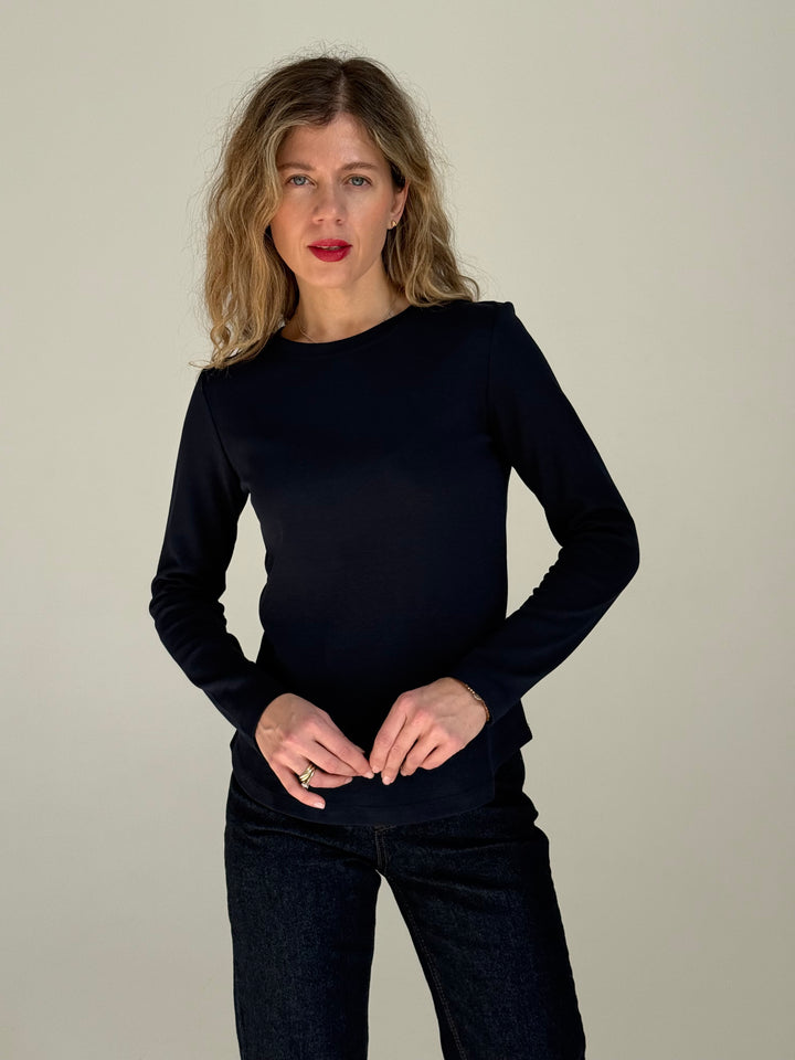 Slim fit premium kokvilnas tops ar garām piedurknēm