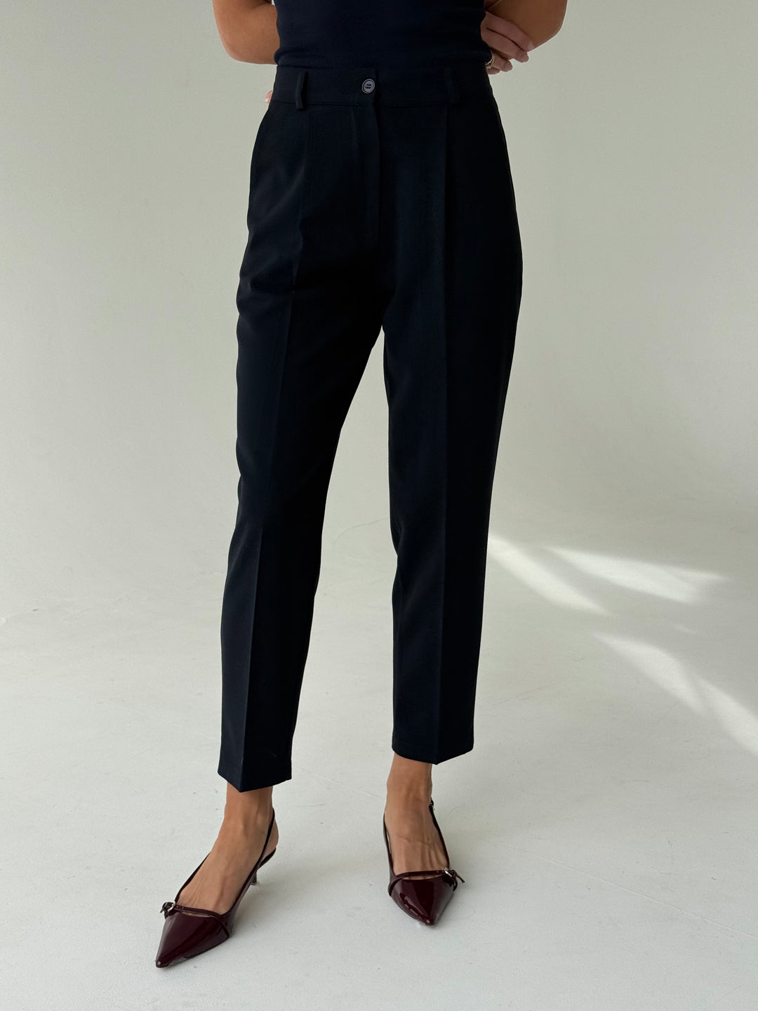 Cigarette stila bikses ar ielocēm #01