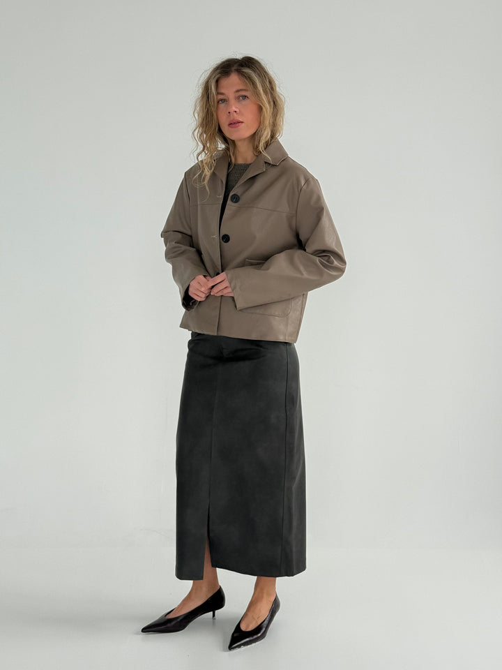 Klasiska žaketes stilā ādas imitācijas virsjaka