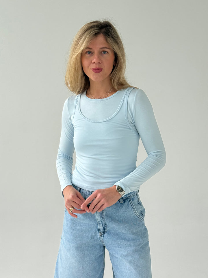 Slim fit viskozes dubults tops ar garām piedurknēm
