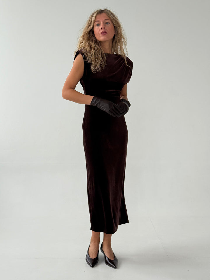 Midi samta kleita ar šķēlumu sānā