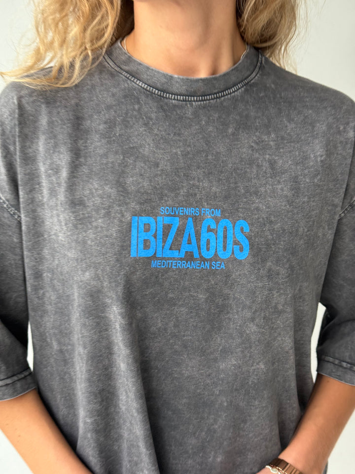 Pagarināts kokvilnas T-krekls ar balinātu efektu un apdruku #02