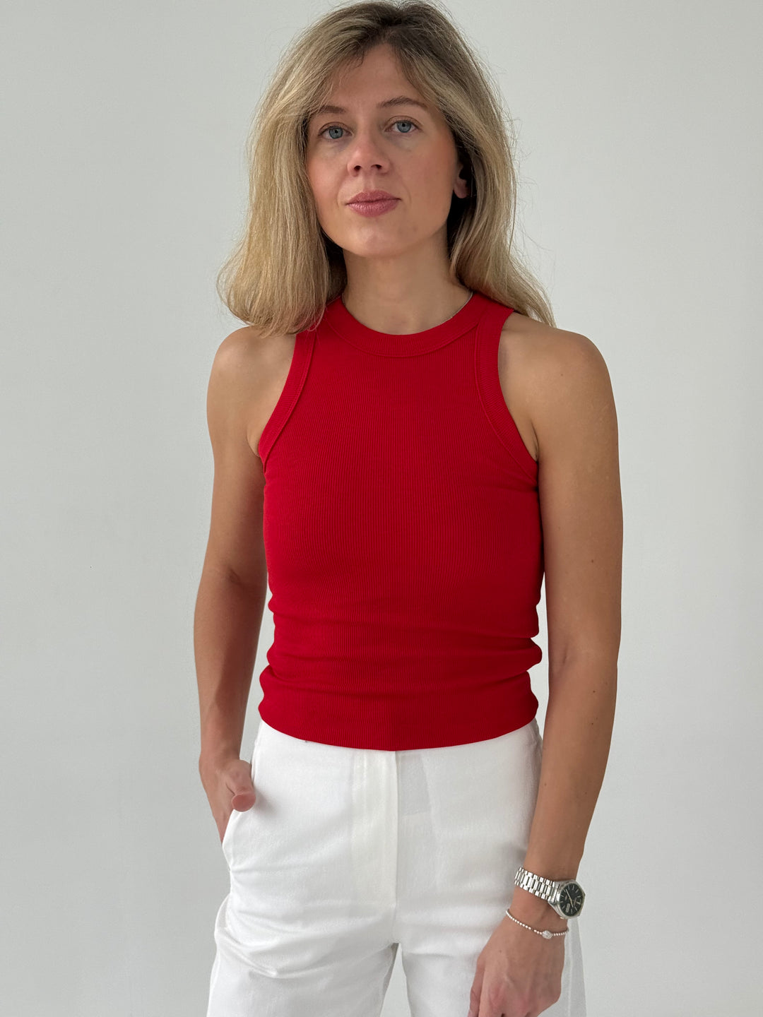 Slim fit kokvilnas rievots tops