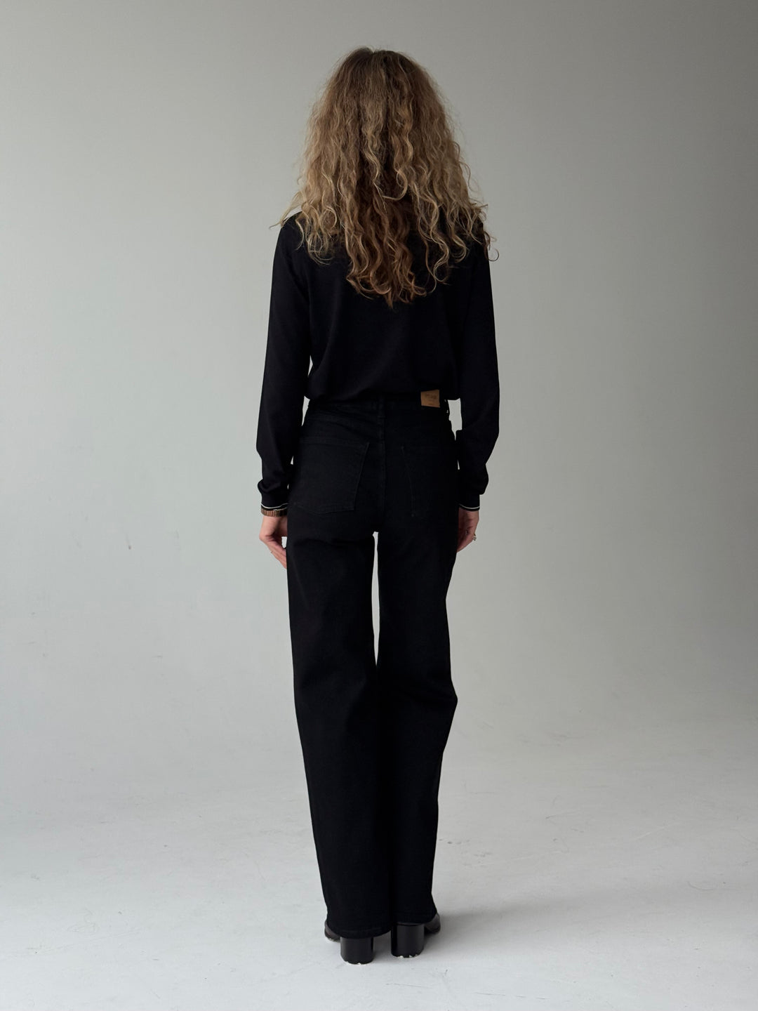 Taisnas džinsa bikses ar augstu jostasvietu #05