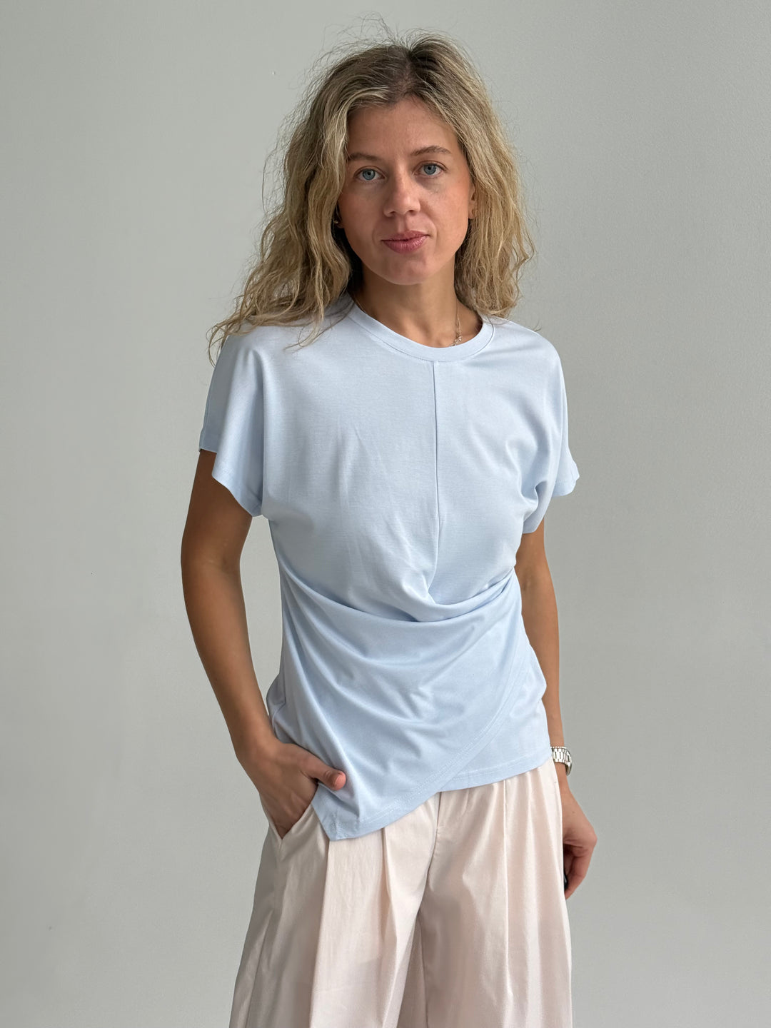Viskozes oversize krokots T-krekls