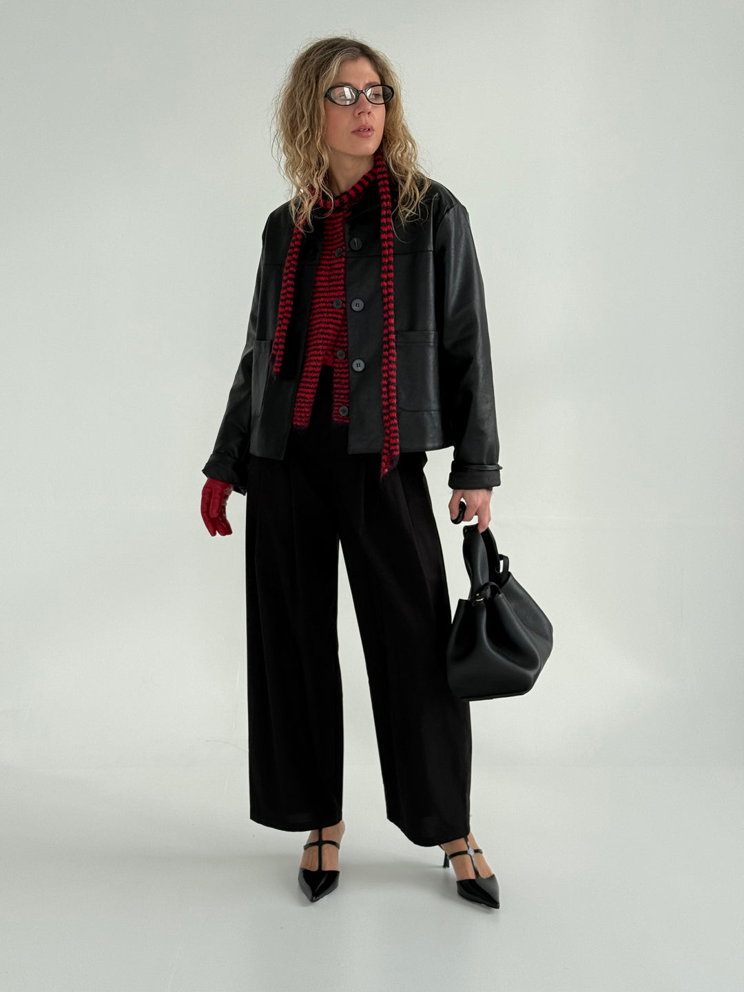 Adīta svītraina pogājama jaka ar jostu