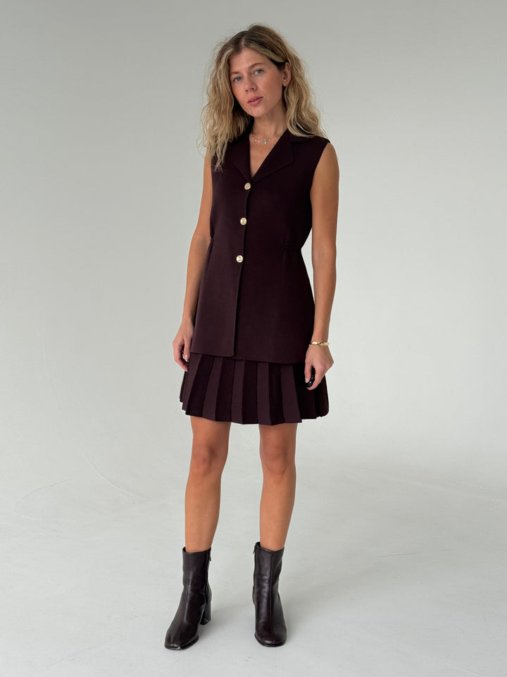 Trikotāžas plisēti svārki ar iestrādātu gumiju jostasvietā