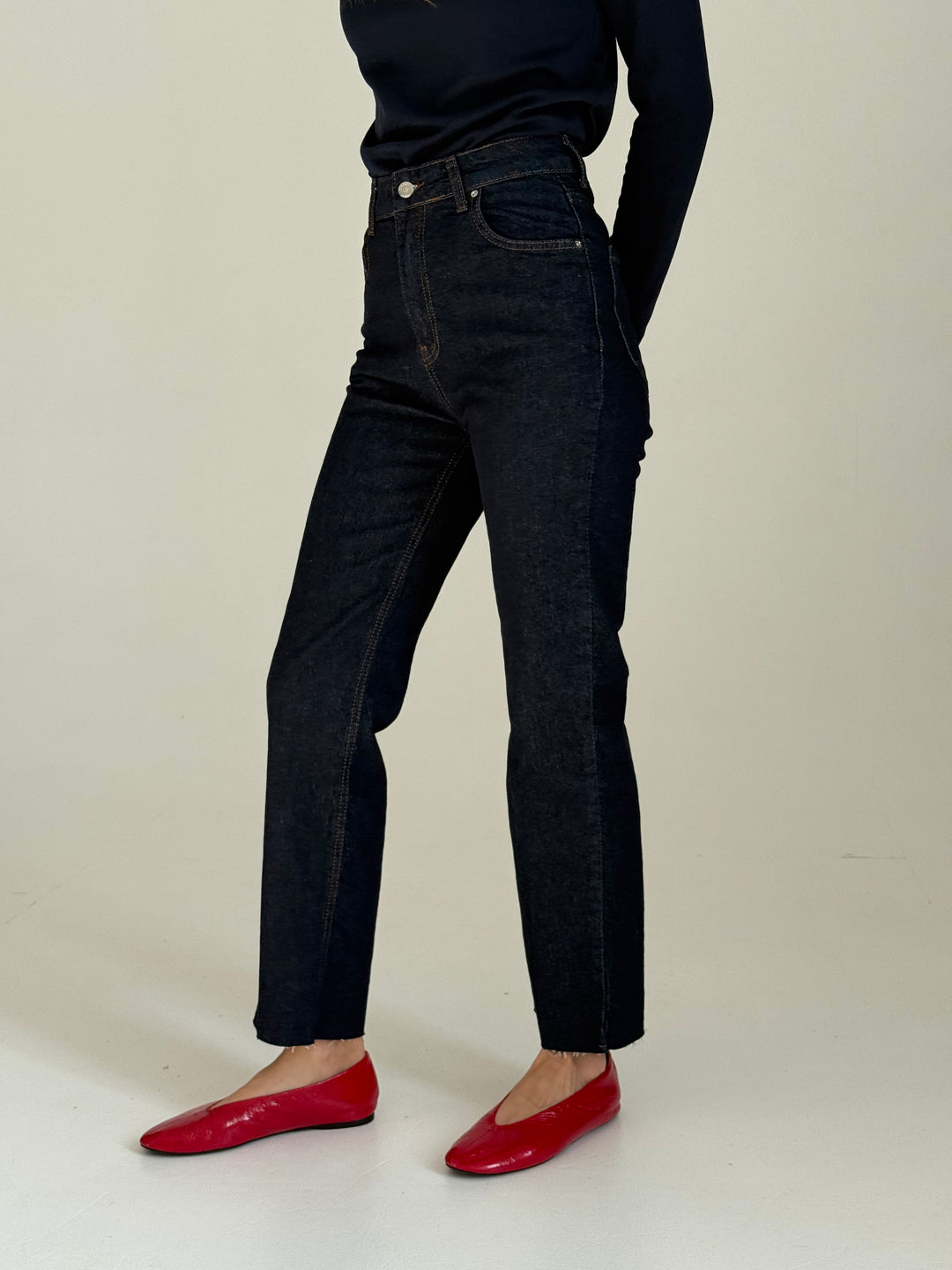 Saīsinātas džinsa bikses ar augstu jostasvietu