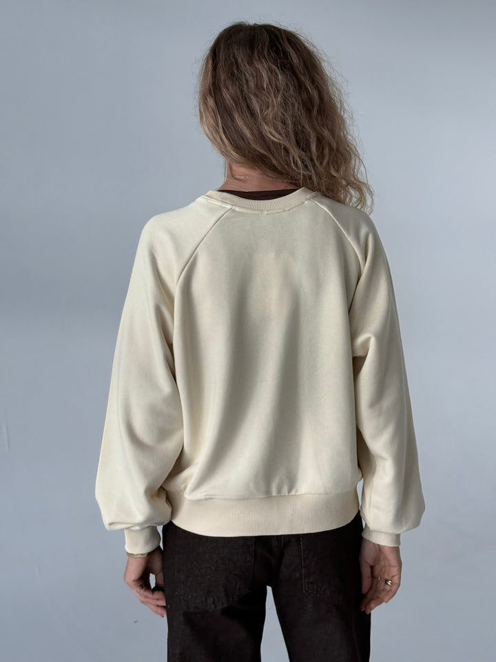 Kokvilnas oversize džemperis ar uzrakstu #01