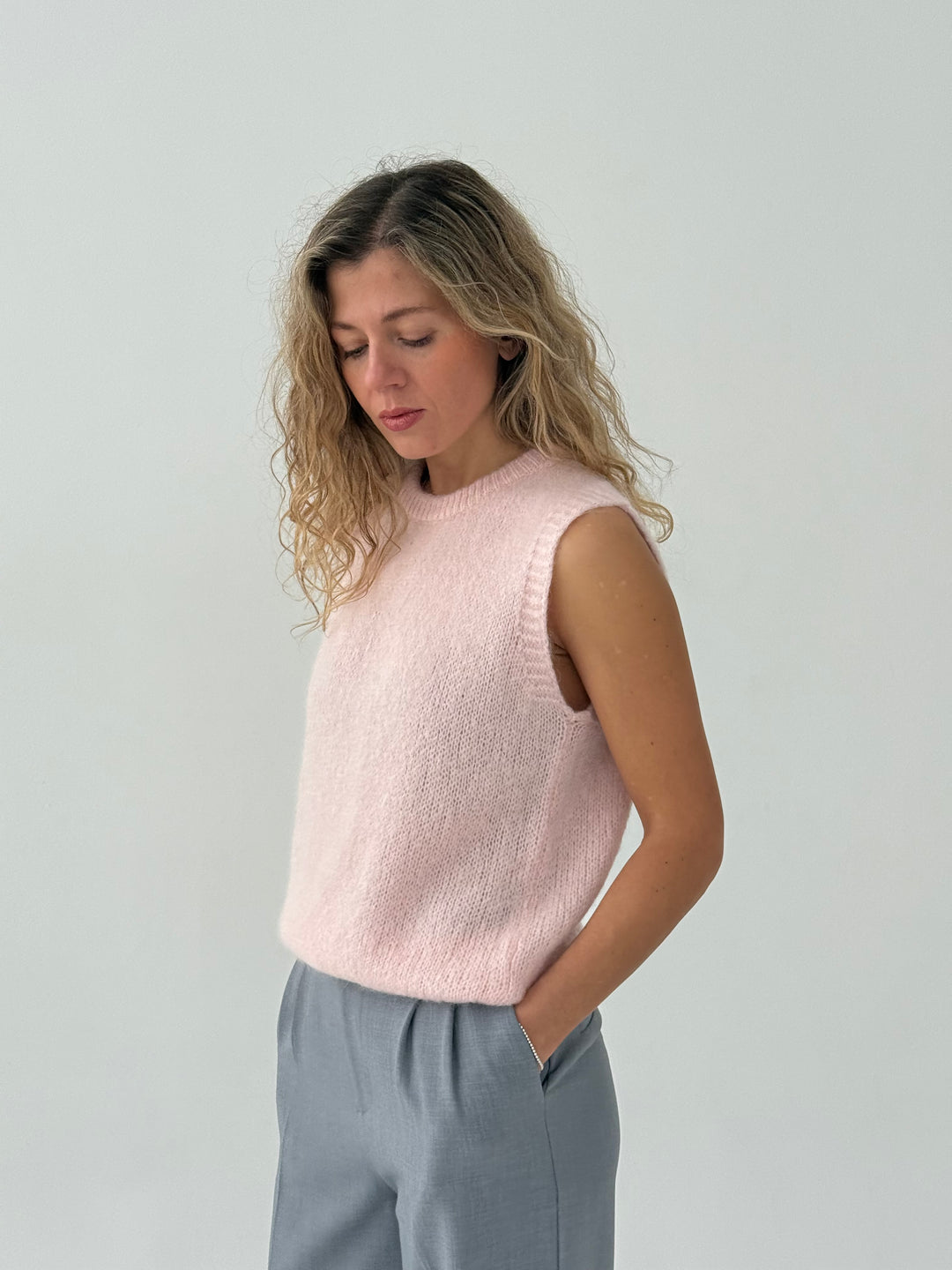 Adīta mohēras veste