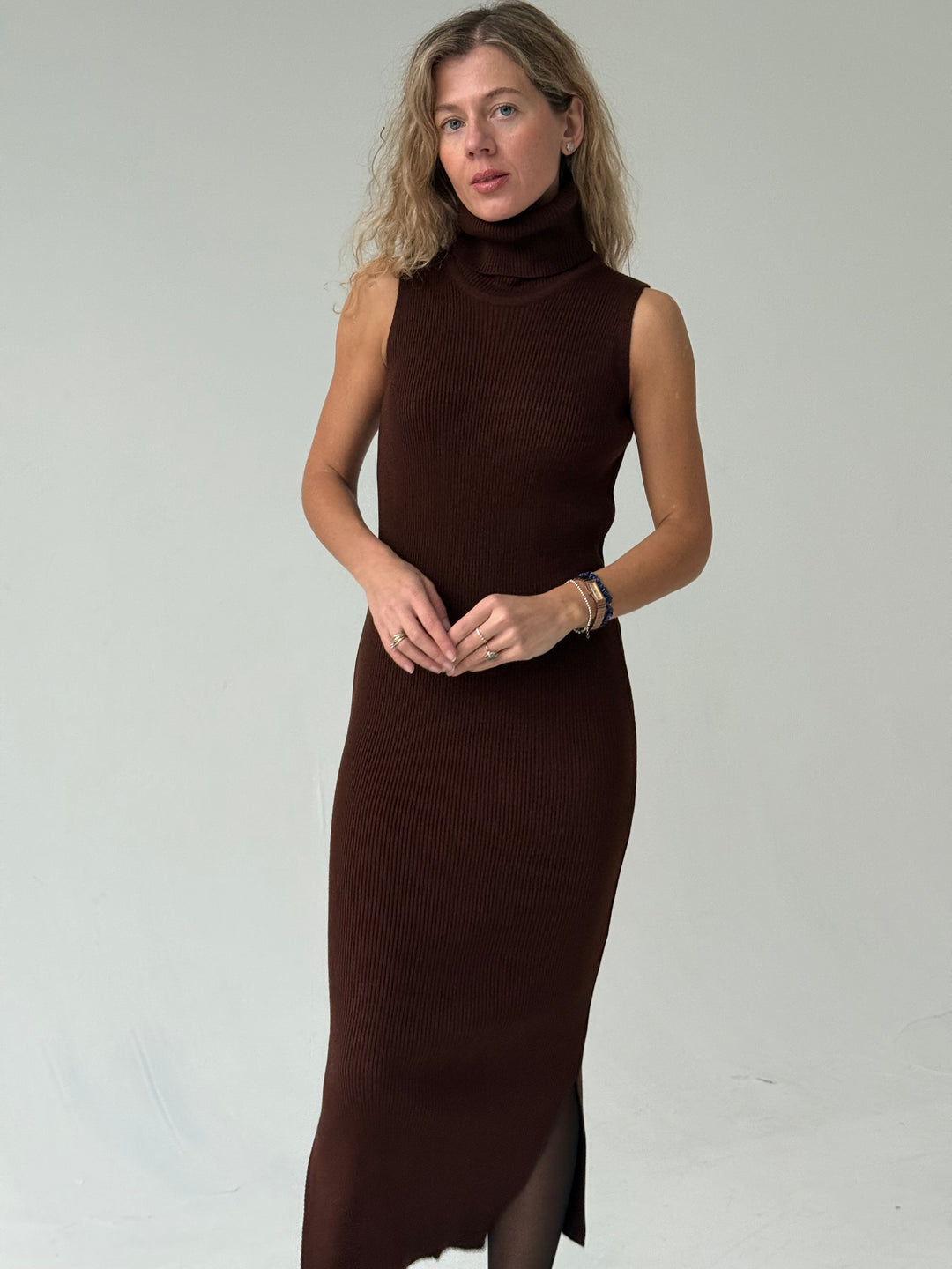 Trikotāžas kleitas un jakas komplekts