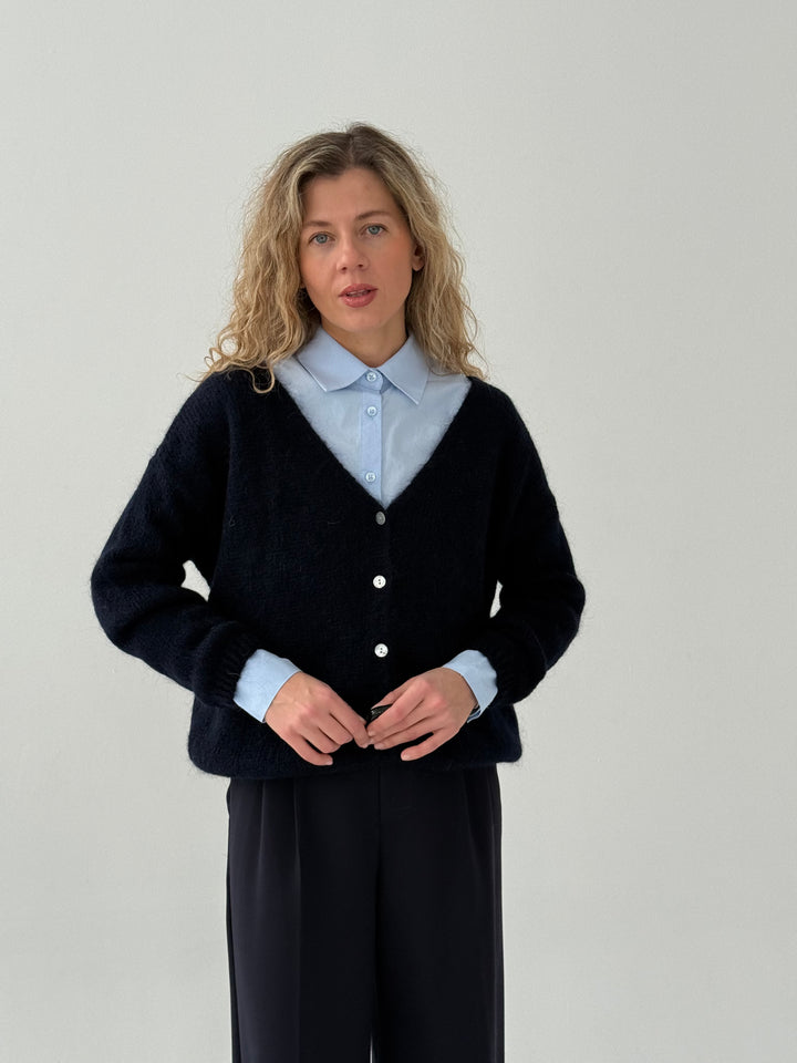 Adīta mohēras pogājama jaka