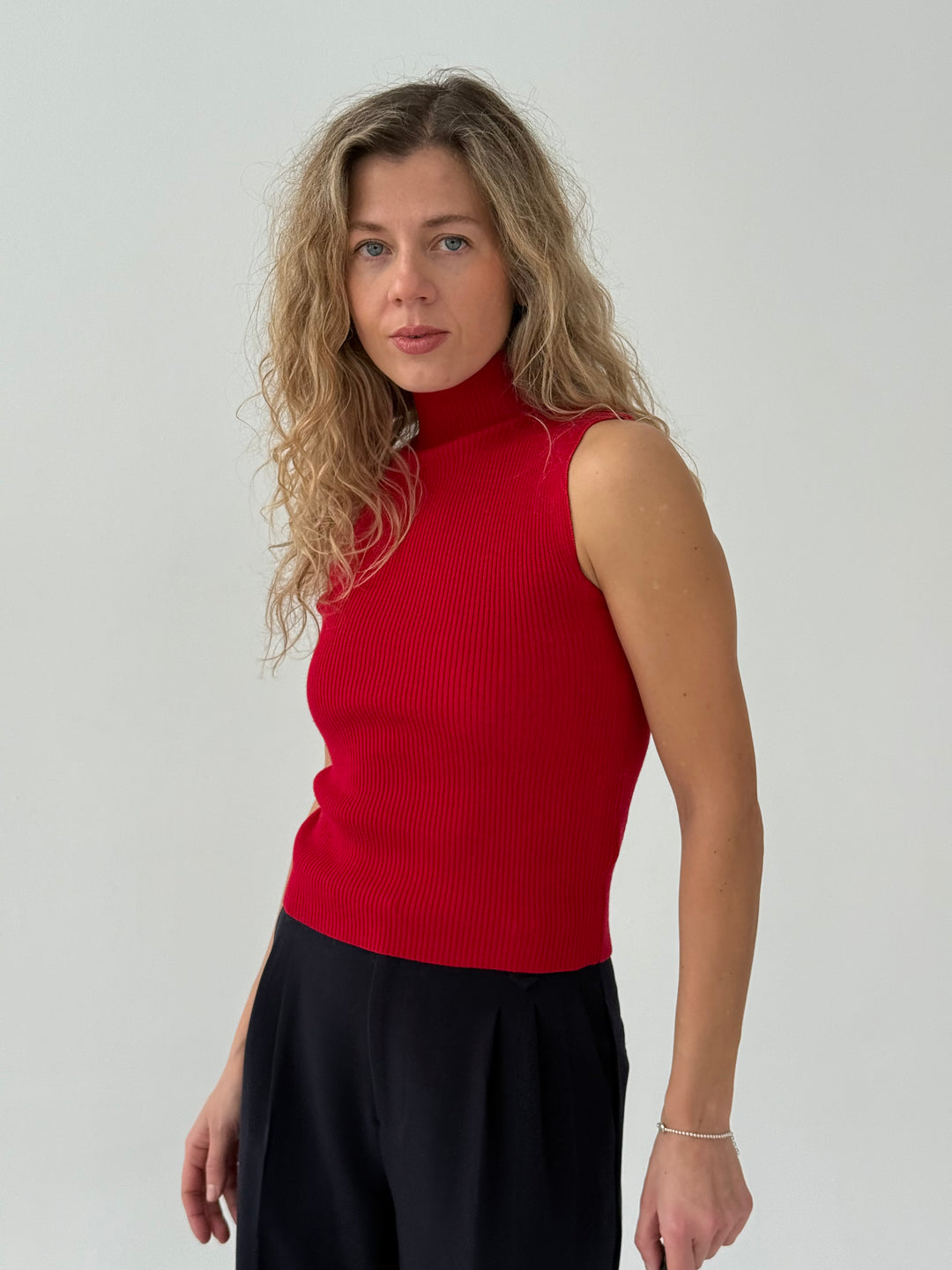 Slim fit viskozes rievots tops