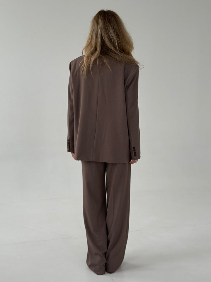Oversize viskozes žakete taupe