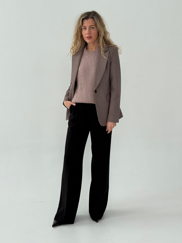 Adīta mohēras veste