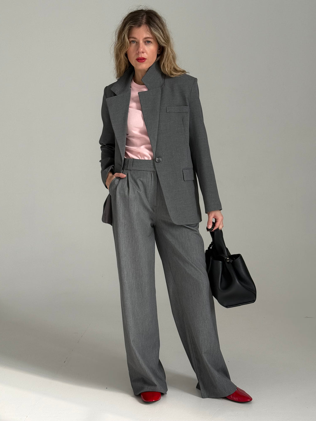 Oversize viskozes žakete ar jostu