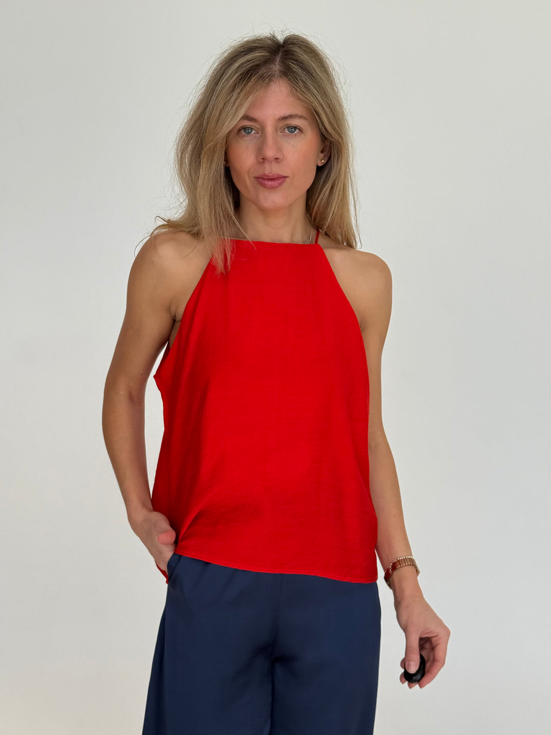 Viskozes brīva piegriezuma tops
