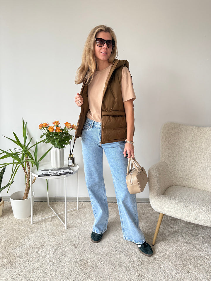 Stepēta veste ar kapuci