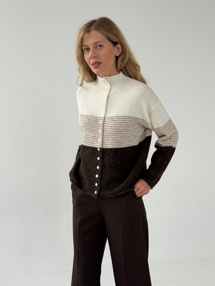 Svītraina vilnas pogājama jaka brūns