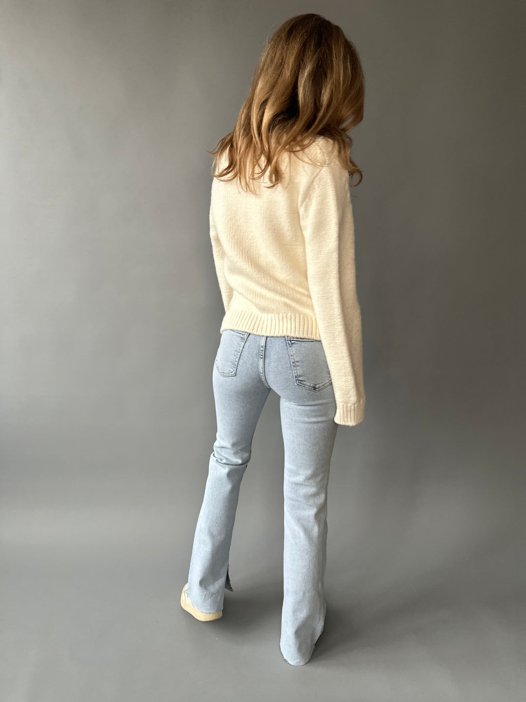 Jeans with side slits