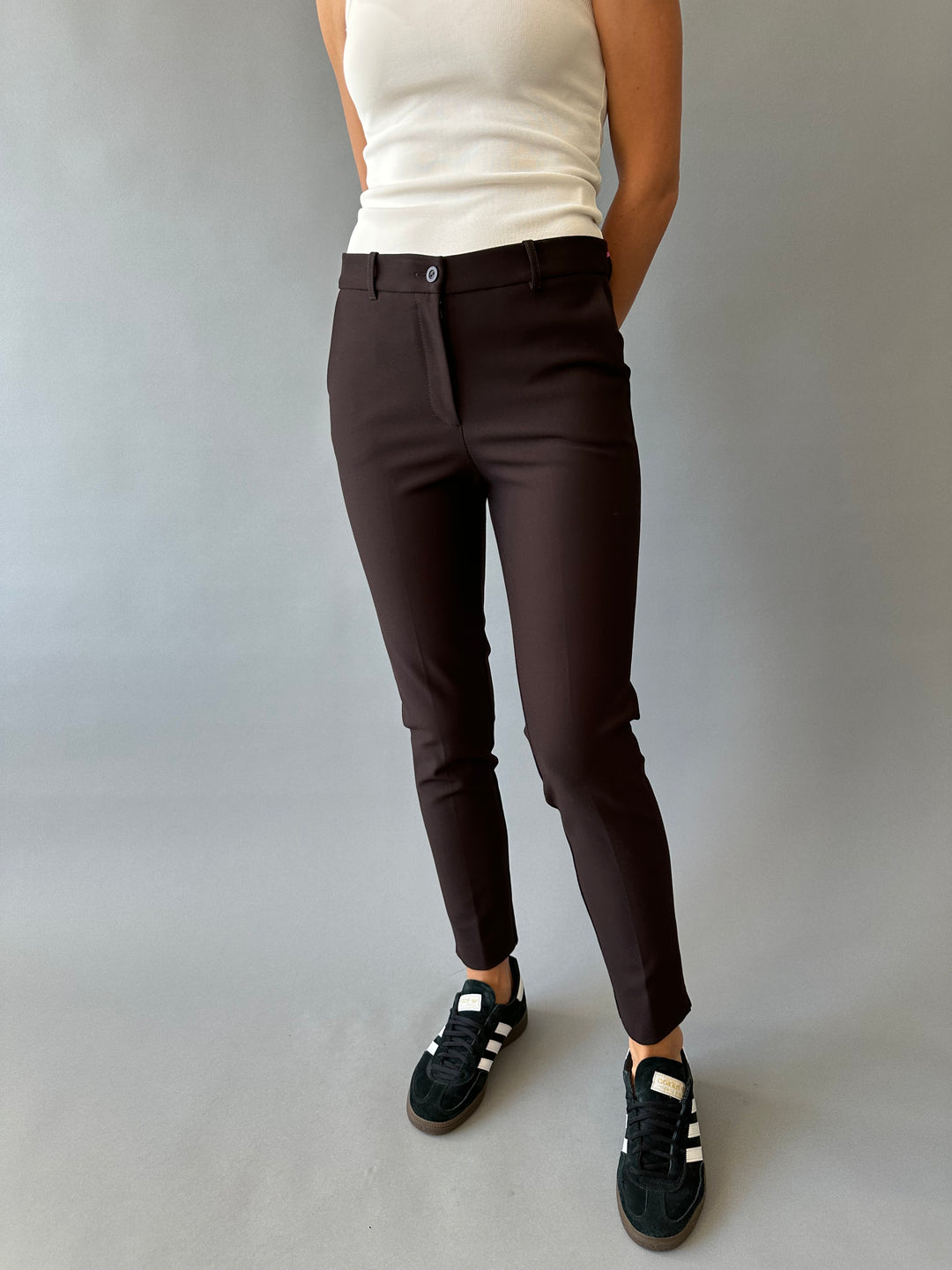 Slim fit casual stila bikses