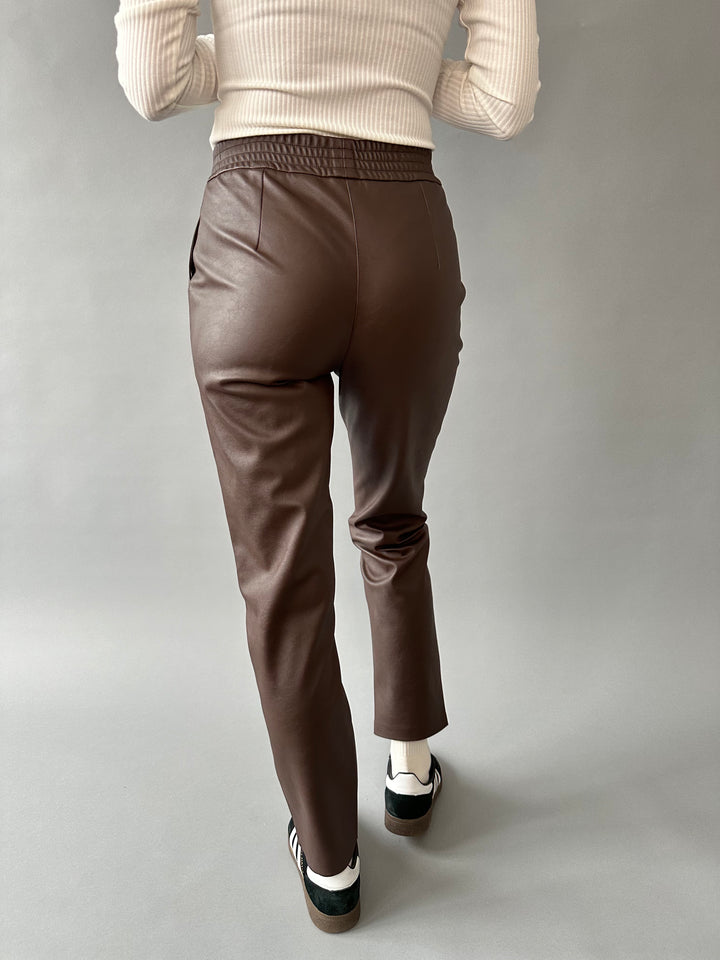  Casual faux leather pants