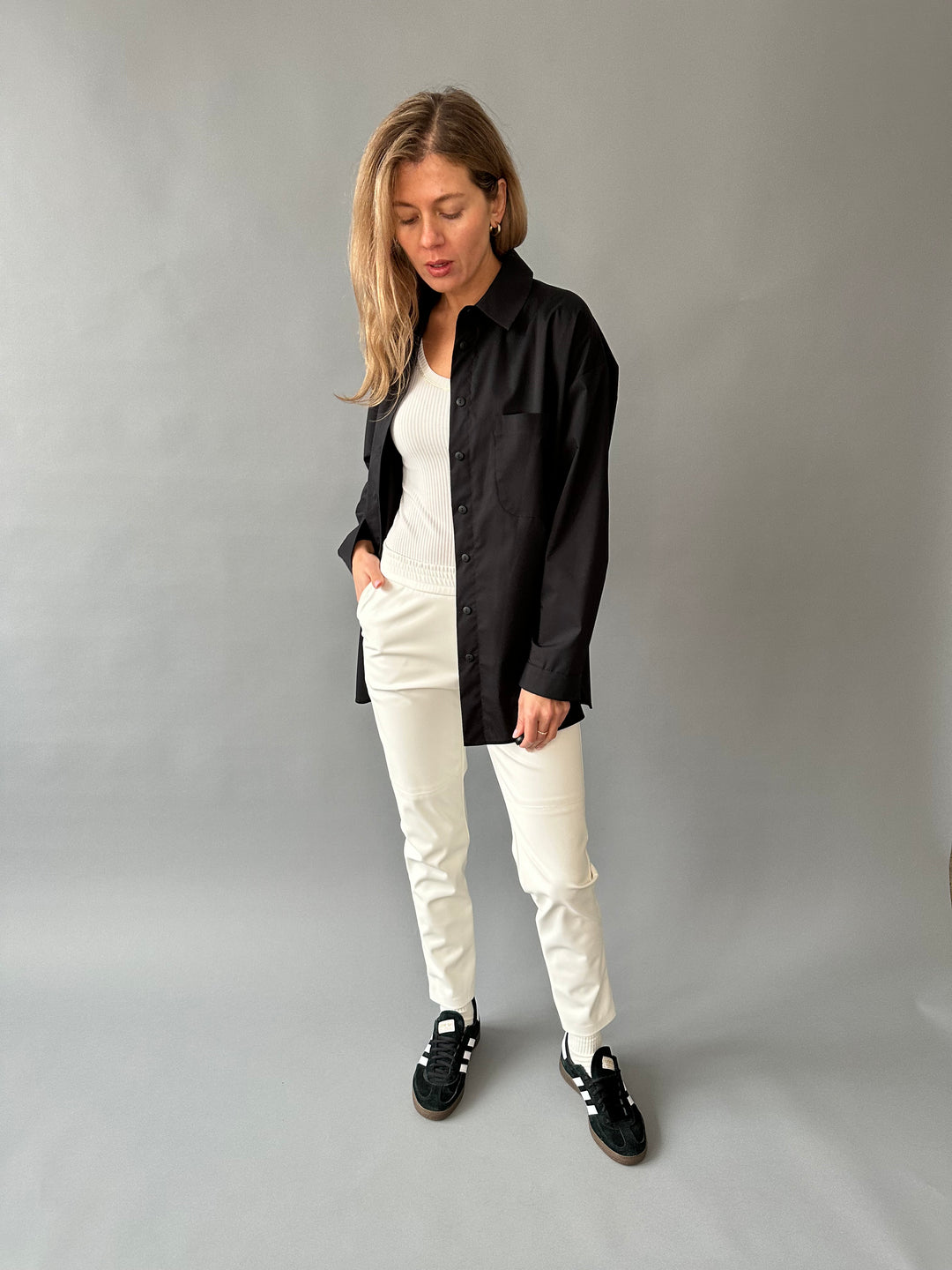  Casual faux leather pants