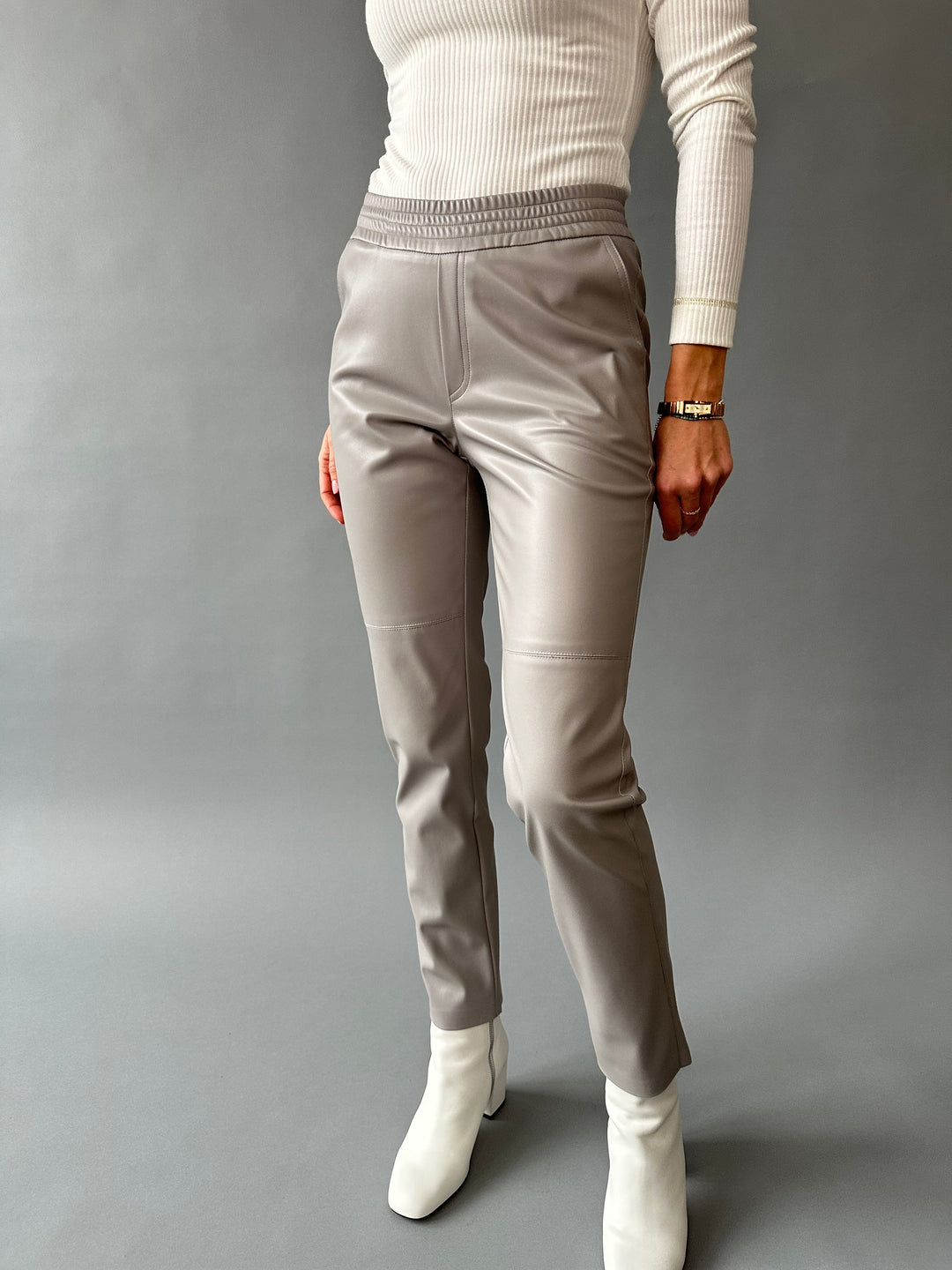  Casual faux leather pants