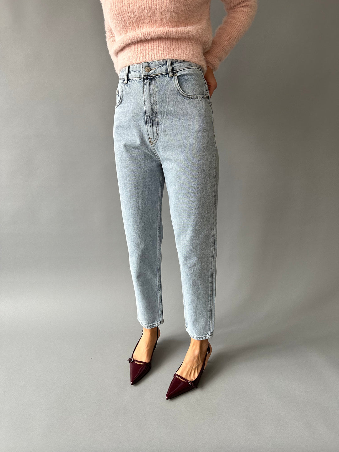 Mom fit jeans with high waist