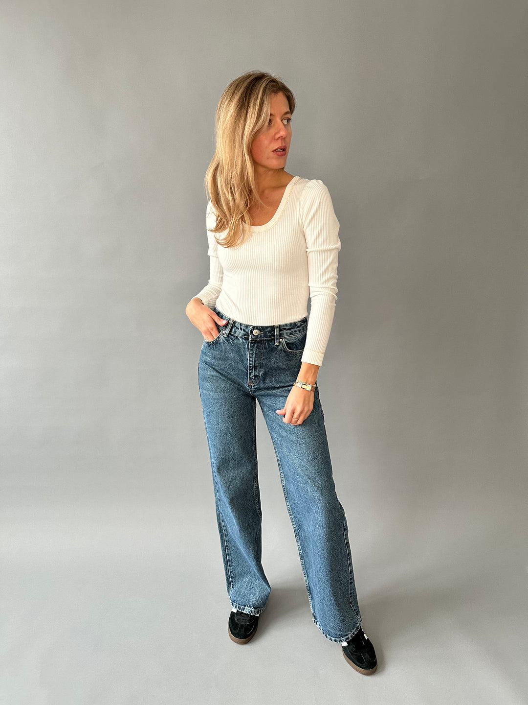 Wide leg wide jeans