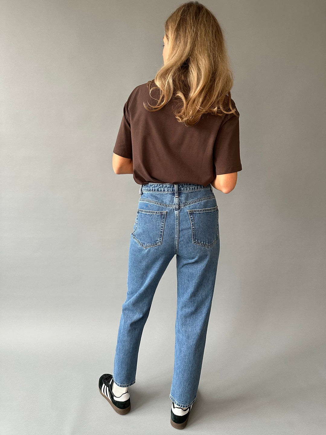 Mom fit jeans with high waist