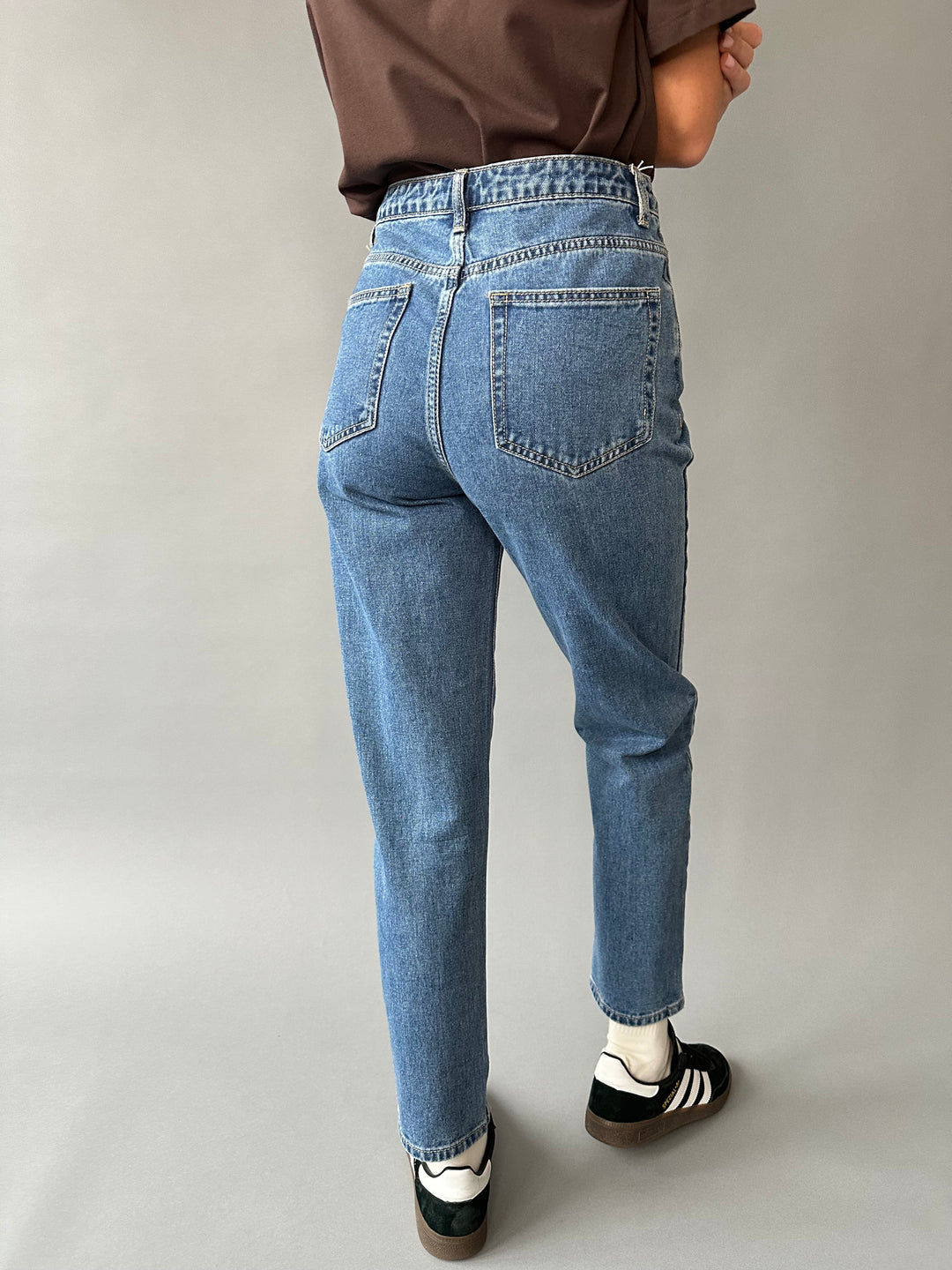 Mom fit jeans with high waist